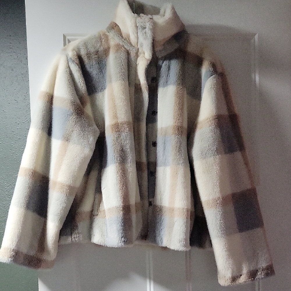 Acoa Jacket